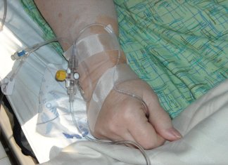 Linia naczyniowa a kultura bezpieczeństwa – jak standardy, szkolenia i dobór akcesoriów zmniejszają ryzyko błędów? bezpieczna linia naczyniowa 3.jpg